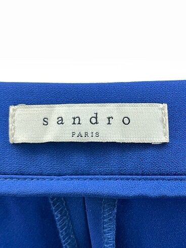 38 Beden mavi Renk Sandro Kumaş Pantolon %70 İndirimli.