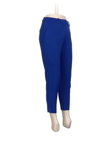 H&M H&M Düz Kesim %70 İndirimli.