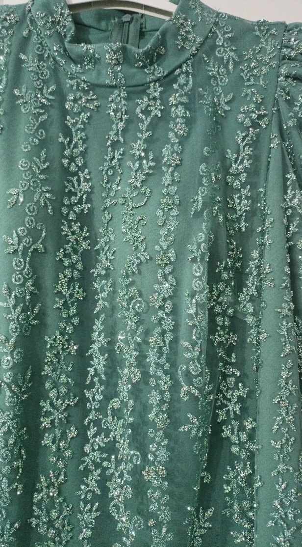 Püsküllü Yeşil Uzun Kollu Bohem Abiye Elbise - Görsel 2