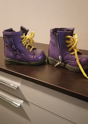 Mor kiz bebek Botları Sarı Bağcıklı - Görsel 2