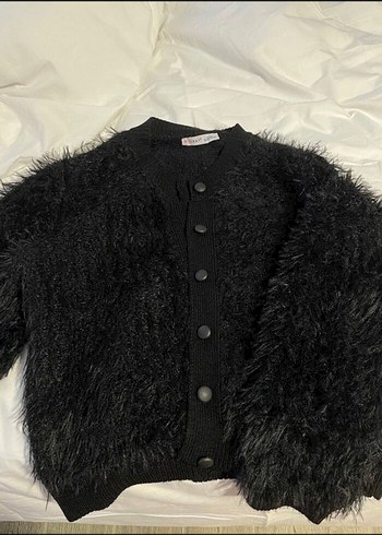 Siyah Tüylü Kadın Hırka - Görsel 2