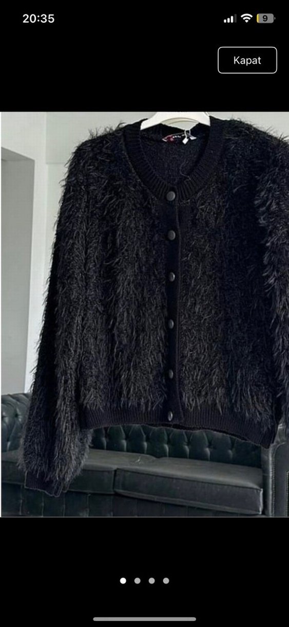 Siyah Tüylü Kadın Hırka - Görsel 4