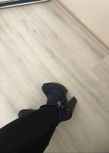 lacivert Tokalı kadın Botları - Görsel 3