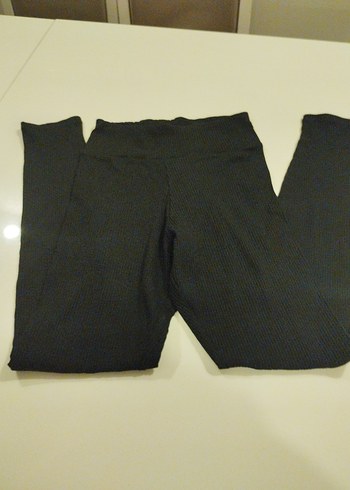 H&M Siyah Midi Kadın Tayt Rahat ve Şık