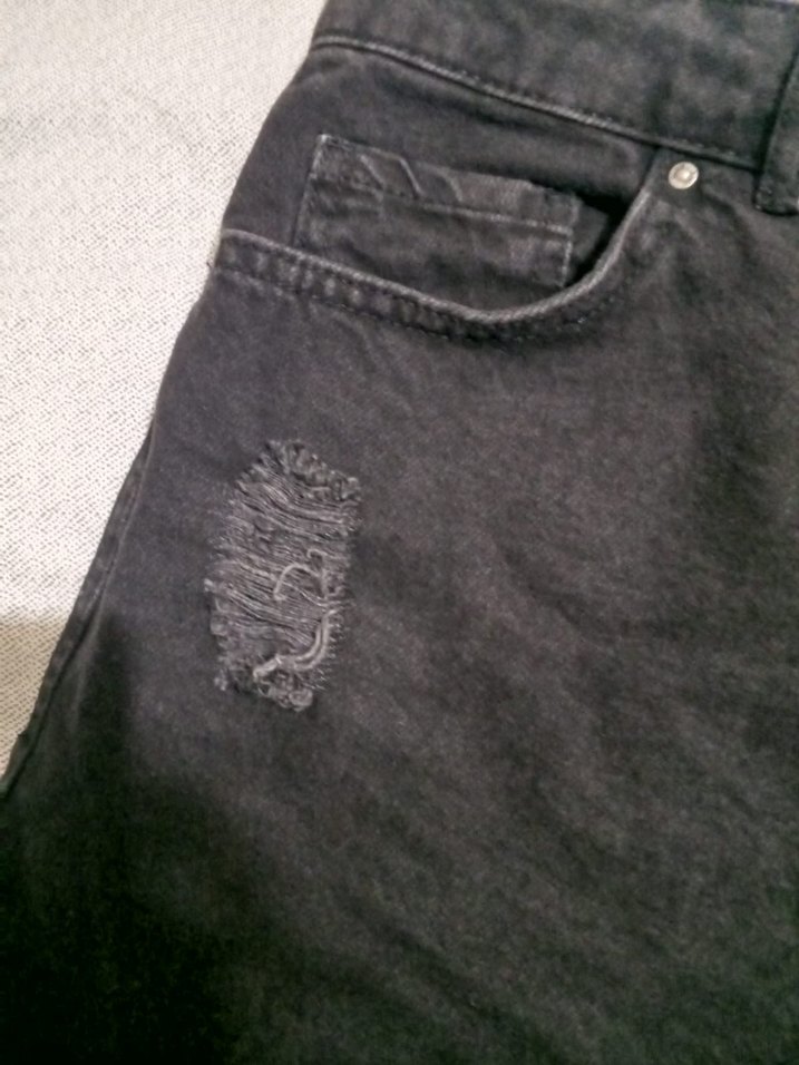 Siyah Kadın Mini Denim Şort - Görsel 3