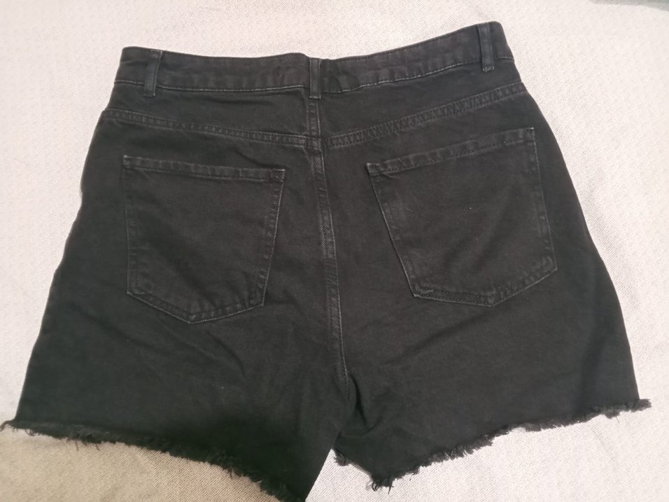 Siyah Kadın Mini Denim Şort - Görsel 4