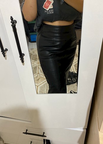 Drapeli Siyah Deri Uzun Etek - Görsel 7