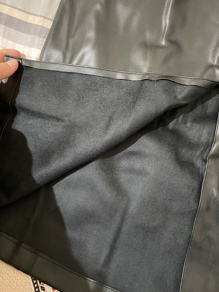 Drapeli Siyah Deri Uzun Etek - Görsel 3