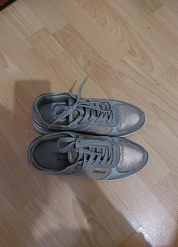 37 Beden camel Renk Nine West simli spor ayakkabı