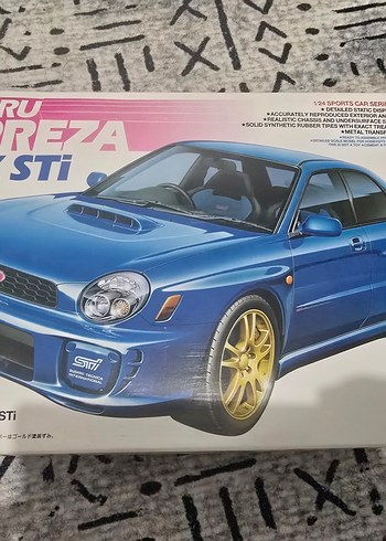  Sıfır Kapalı kutu maket araba 1/24