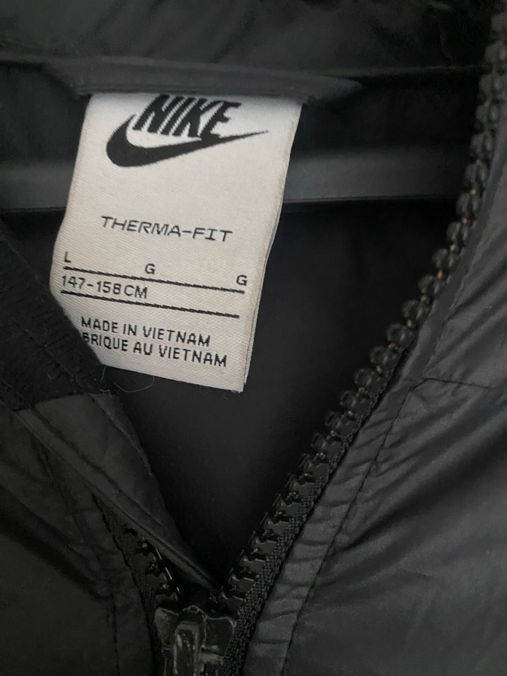 Nike Siyah Kadın Kışlık Mont - Görsel 2