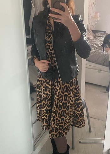 Leopar Desenli Uzun Kollu V yaka kemerli Kadın Elbise - Görsel 4