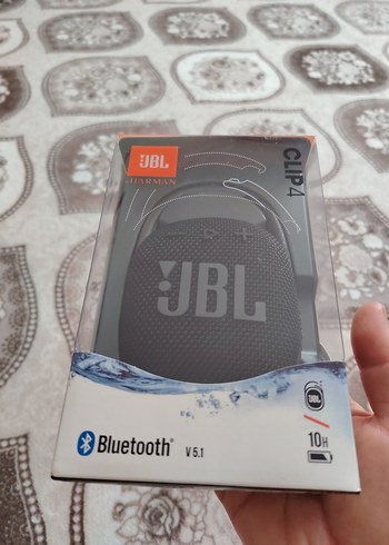 JBL Clip 4 Siyah Bluetooth Hoparlör - Görsel 2