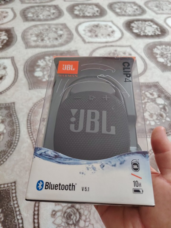 JBL Clip 4 Siyah Bluetooth Hoparlör - Görsel 2