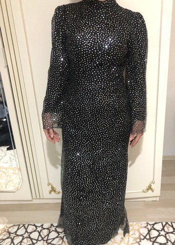 Siyah Puantiyeli Uzun Kollu Payetli Elbise - Görsel 3