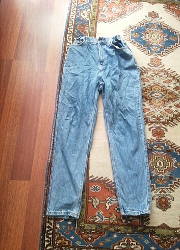 Mom Jean