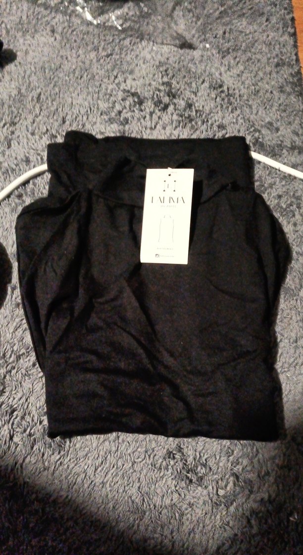 Kadın Siyah Kolsuz Bluz 0 ürün - Görsel 2