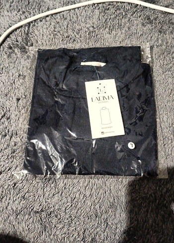 lacivert Yüksek Yaka Kolsuz Deri Bluz - Görsel 2