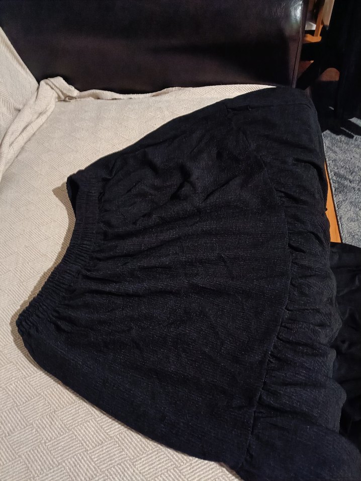 Gri Uzun Keten Etek 0 üründür - Görsel 2