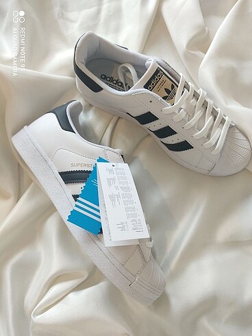 Adidas süperstar