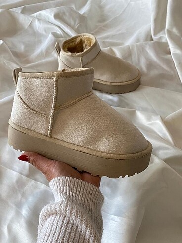 39 Beden Ugg platform bej