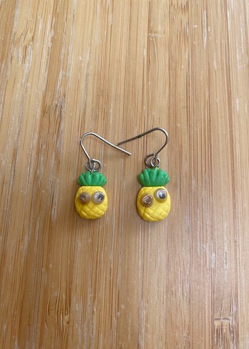 Diğer Sarı Ananas Figürlü Boncuklu Küpe