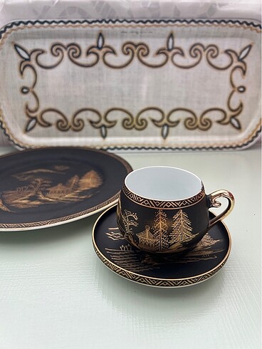 Eski Çin Damgalı Siyah Gold Trio