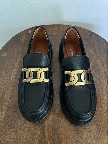 Diğer Siyah gerçek deri Loafer