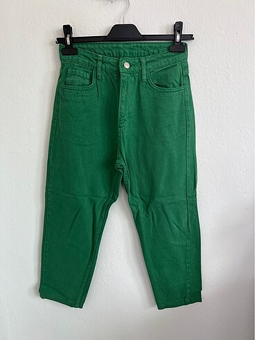 Yeşil kot pantolon
