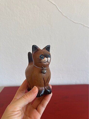 Ahşap kedi