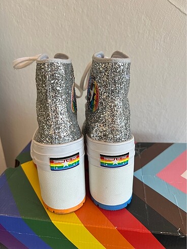 36 Beden Converse Chuck 70 Deluxe Heel Pride