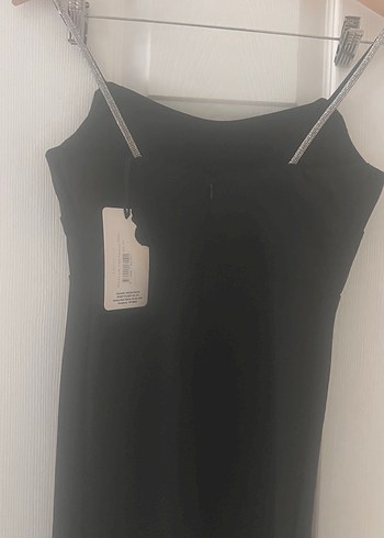 Siyah V Yaka Drapeli kısa  Abiye Elbise
Etiketli yeni - Görsel 3