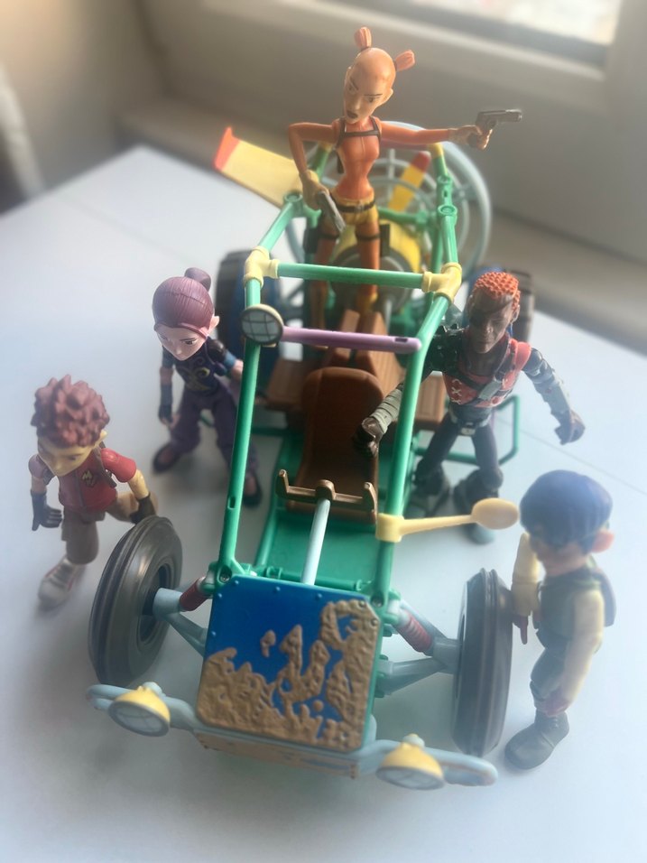 Araba/figür - Görsel 5