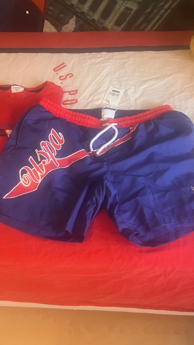 Kırmızı Kemerli Mini Erkek Deniz Şortu - Görsel 2