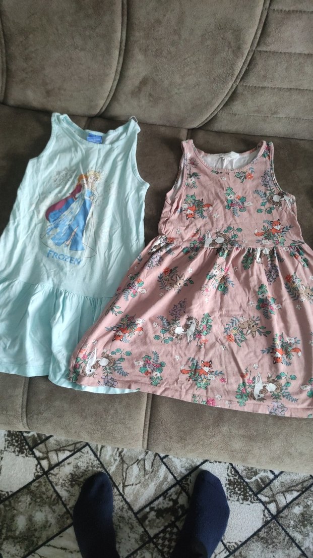 kız çocuk 4.5 yaş uygun 2si bir arada temiz ürün - Görsel 4