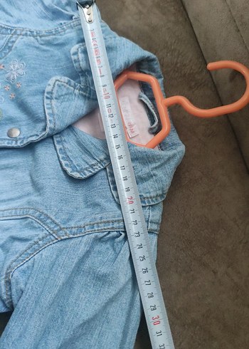 Nakışlı Düğmeli Mavi Denim Kız Ceketi - Görsel 5