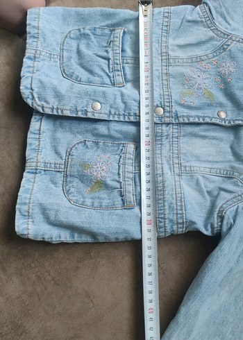 Nakışlı Düğmeli Mavi Denim Kız Ceketi - Görsel 7