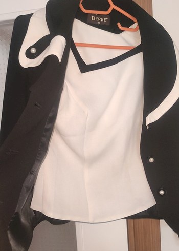 Siyah Mini Kadın Blazer Düğmeli - Görsel 3