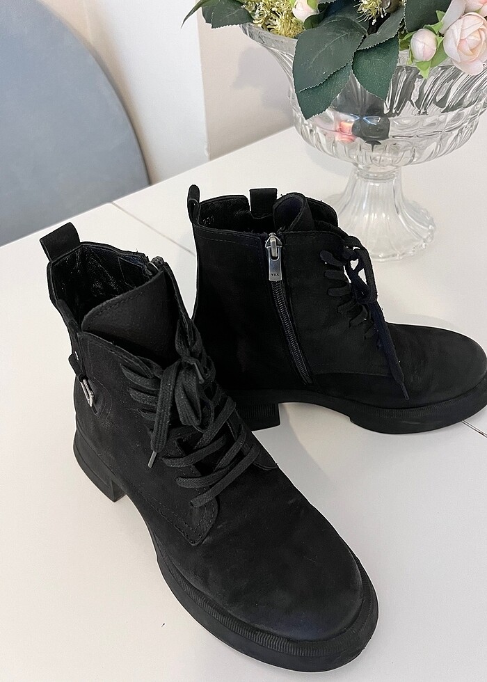 Tamer tanca kadın bot 38 numara - Görsel 2