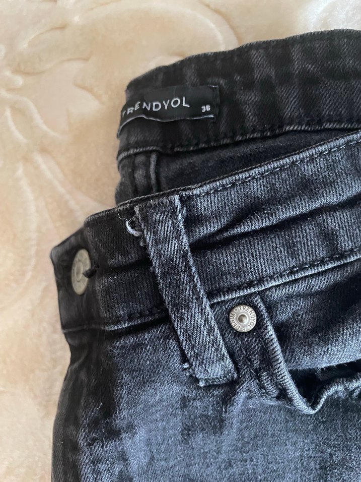 Trendyol 36 beden ispanyol paça siyah pantolon - Görsel 5