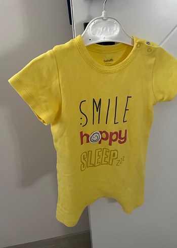 Bebetto marka Unisex kısa kollu body 18-24 ay.