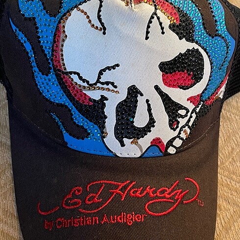 Diğer ed hardy şapka