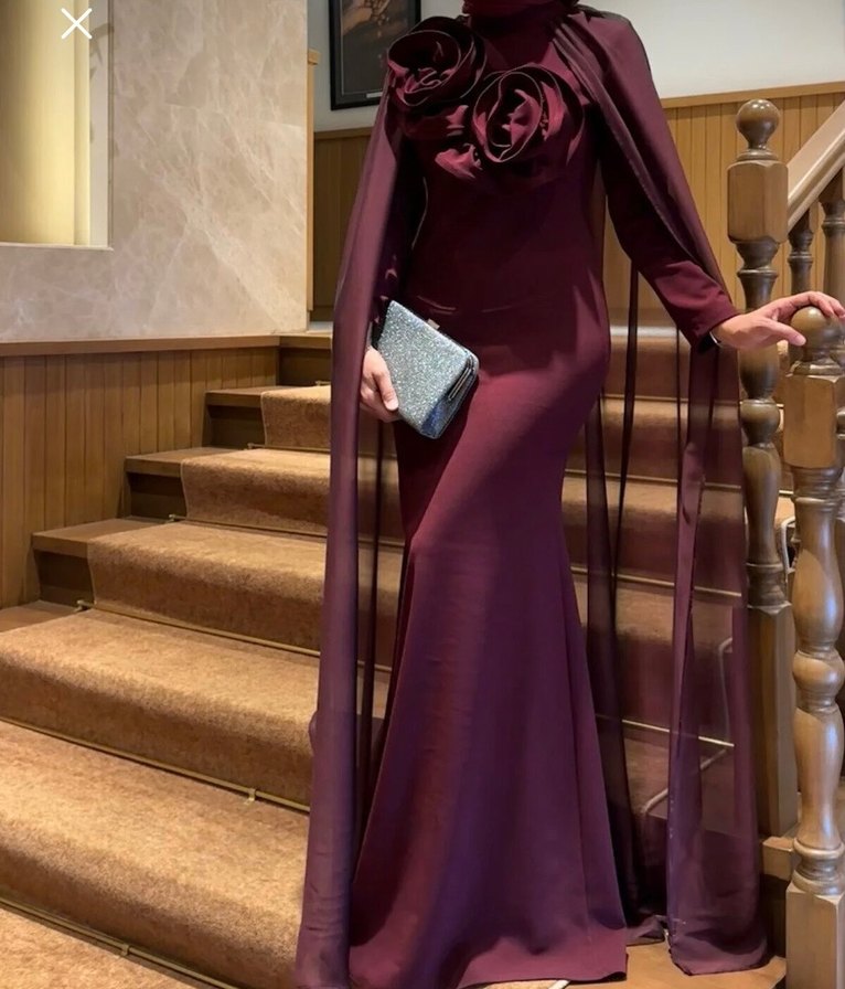 Bordo Uzun Drapeli Abiye Elbise tesettür - Görsel 2