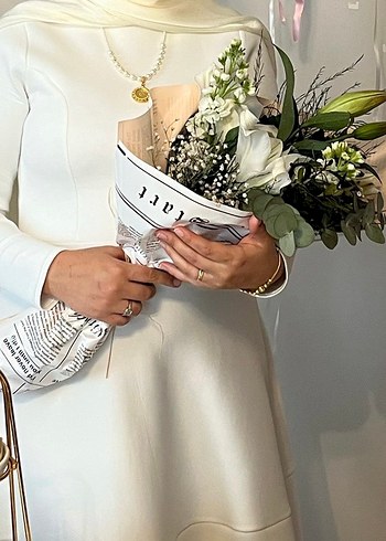 Beyaz skuba elbise - Görsel 2