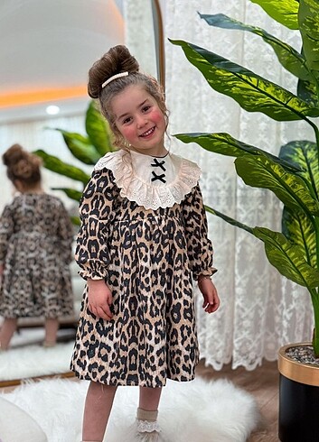 Dantel Yaka Leopar Elbise
