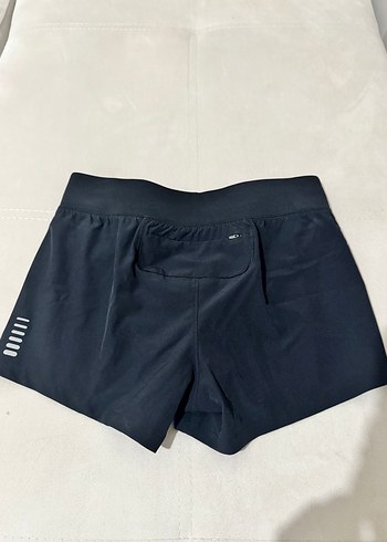 Under Armour Siyah Kadın Mini Spor Koşu Şort - Görsel 2