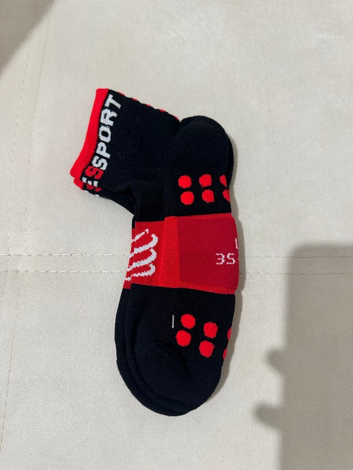 Compressport Kırmızı Siyah Desenli Mini Unısex Çorap (num 35-38) - Görsel 2