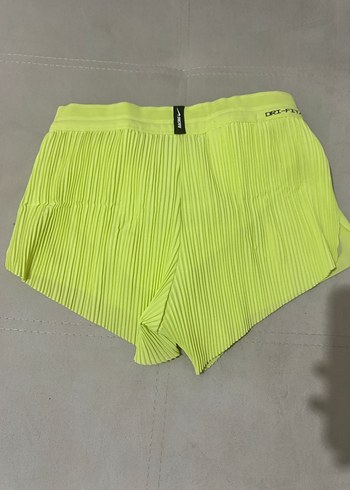 Nike Kadın Sarı Mini Pilili Spor Koşu Şort - Görsel 2