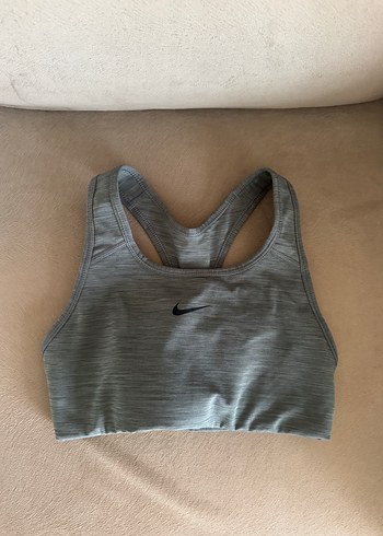 Nike xs