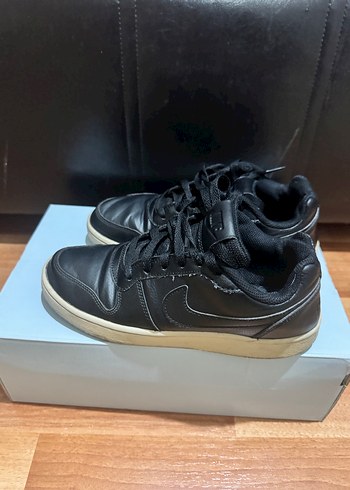 Nike Siyah Bağcıklı Kadın Spor Ayakkabısı - Görsel 3